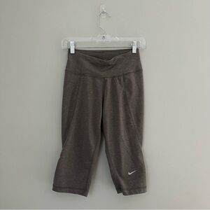 Nike Dri-fit brown gray Capri Yoga Fitness leggings